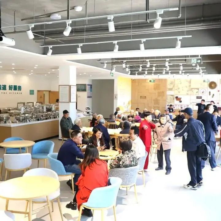 17332056897644018Qm8.jpg b748b19fe3d666be87d6b9219fa74d6f.jpg