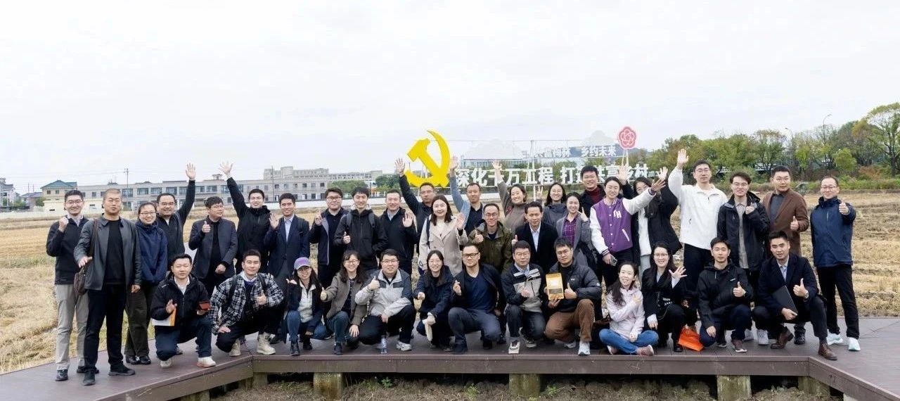 1734406488683765fFE2.jpg cb59f14ab7fd2944b7be4cc487f90709.jpg