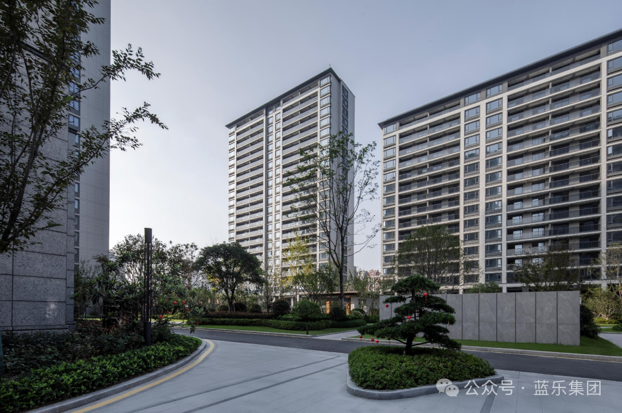 1734420222360175P8GO.png 232b3932da49d5a5d51149375c4bf808.png