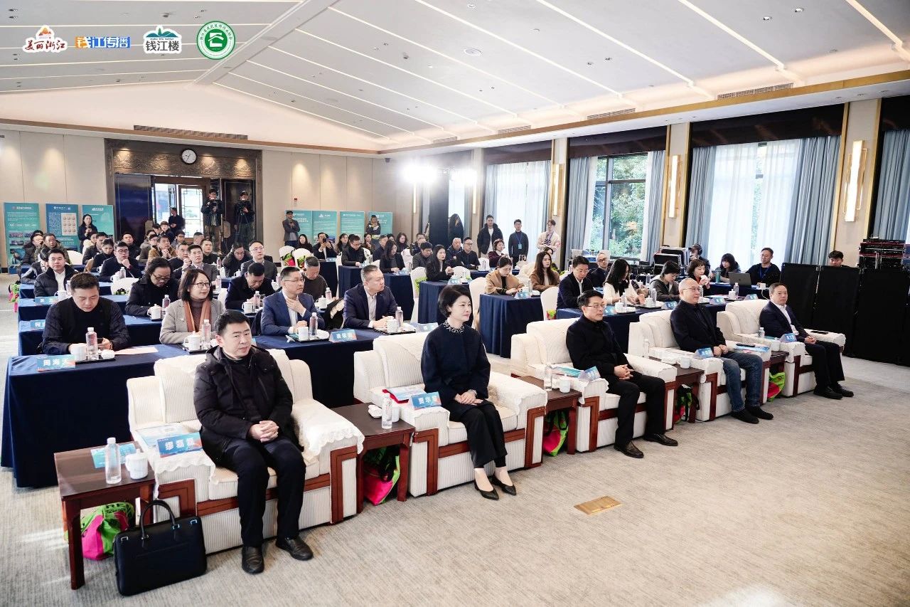 1735285712265701ZkO9.jpg 7377dab52178b7ff47d6fedd9715253e.jpg